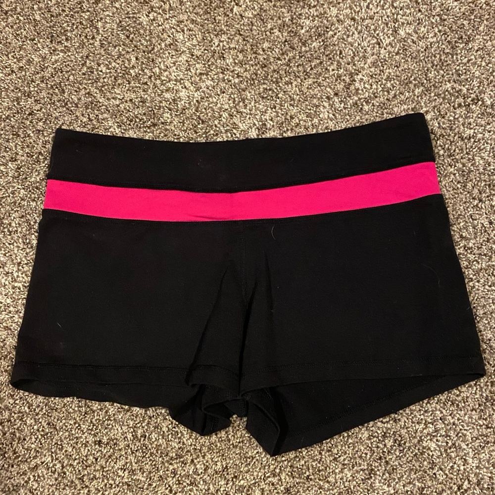 Bench Women’s Sz M Shorts